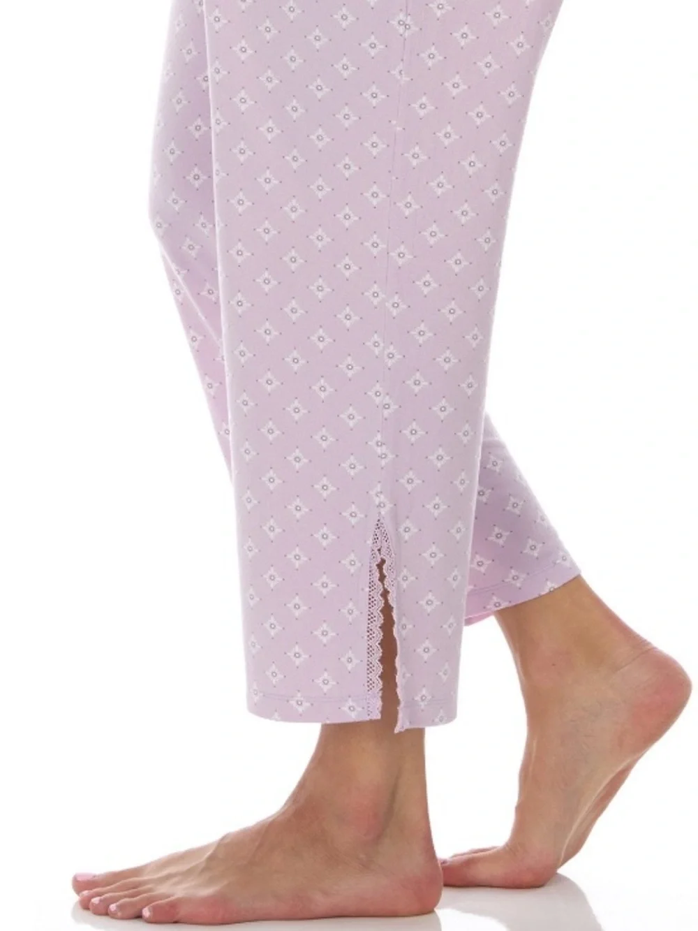 Flora Nikrooz Lavender Two Piece Capri Pajama Set